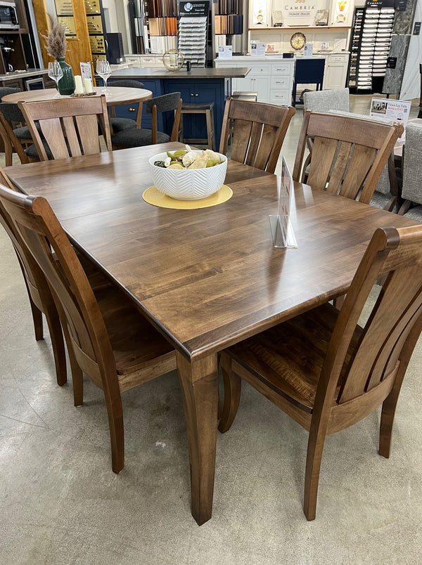 Fenmore Dining Set